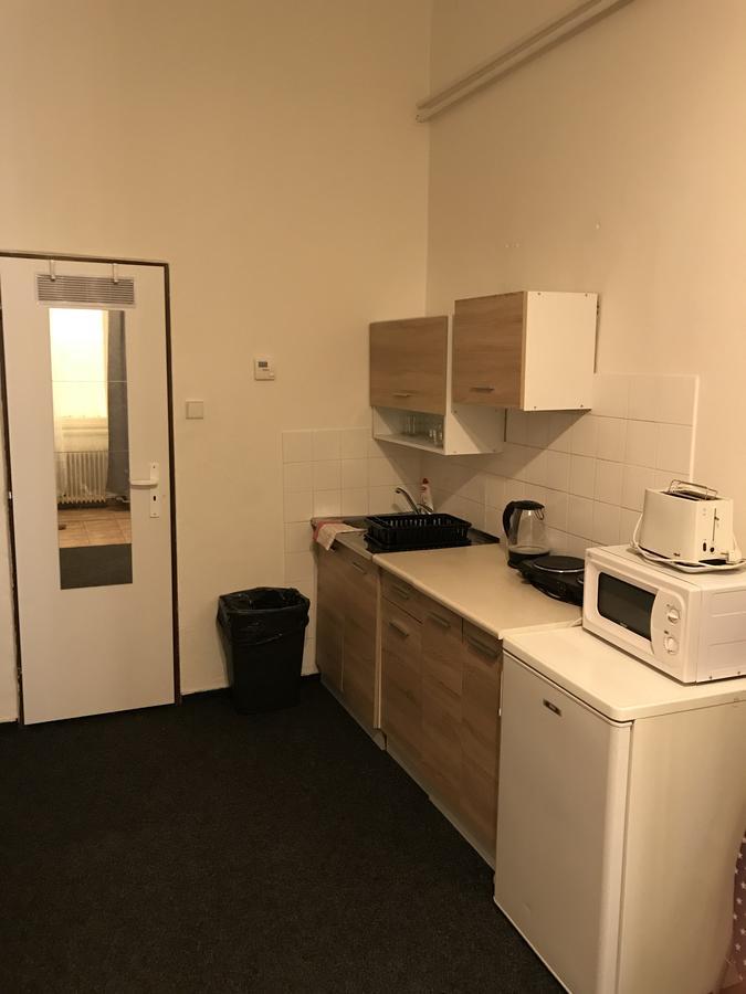 Apartment Tesla